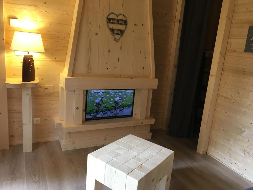 Relais Mont Jura Adults Only Bed and Breakfast Lélex Εξωτερικό φωτογραφία