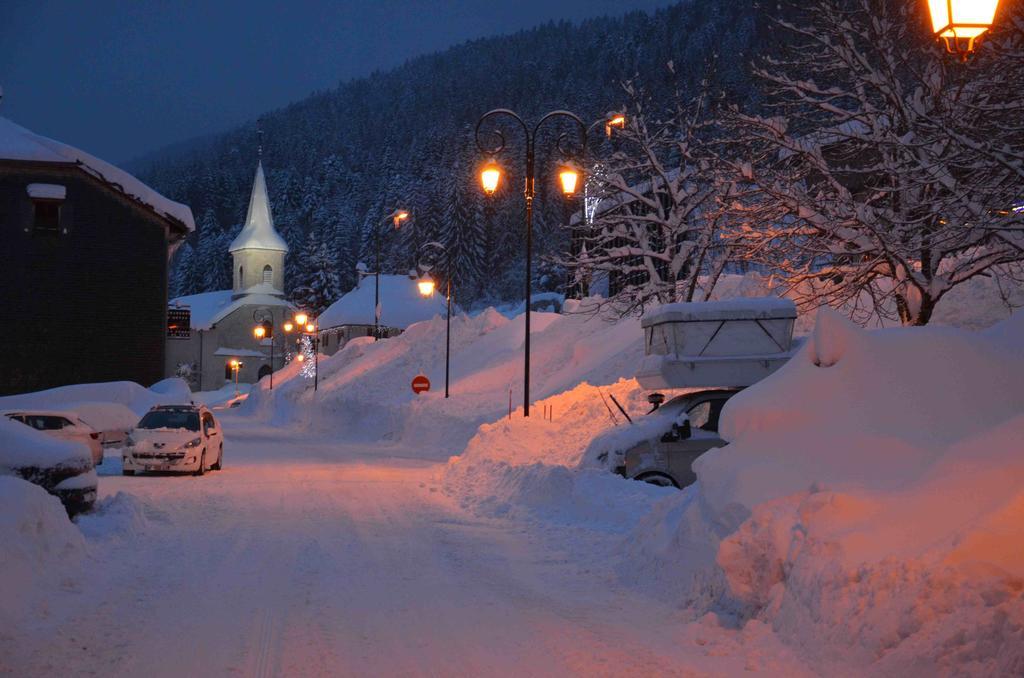 Relais Mont Jura Adults Only Bed and Breakfast Lélex Εξωτερικό φωτογραφία